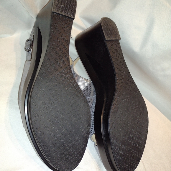 Calvin Klein Rosaria Wedge Silver Heels Size 7.5 - Picture 4 of 4